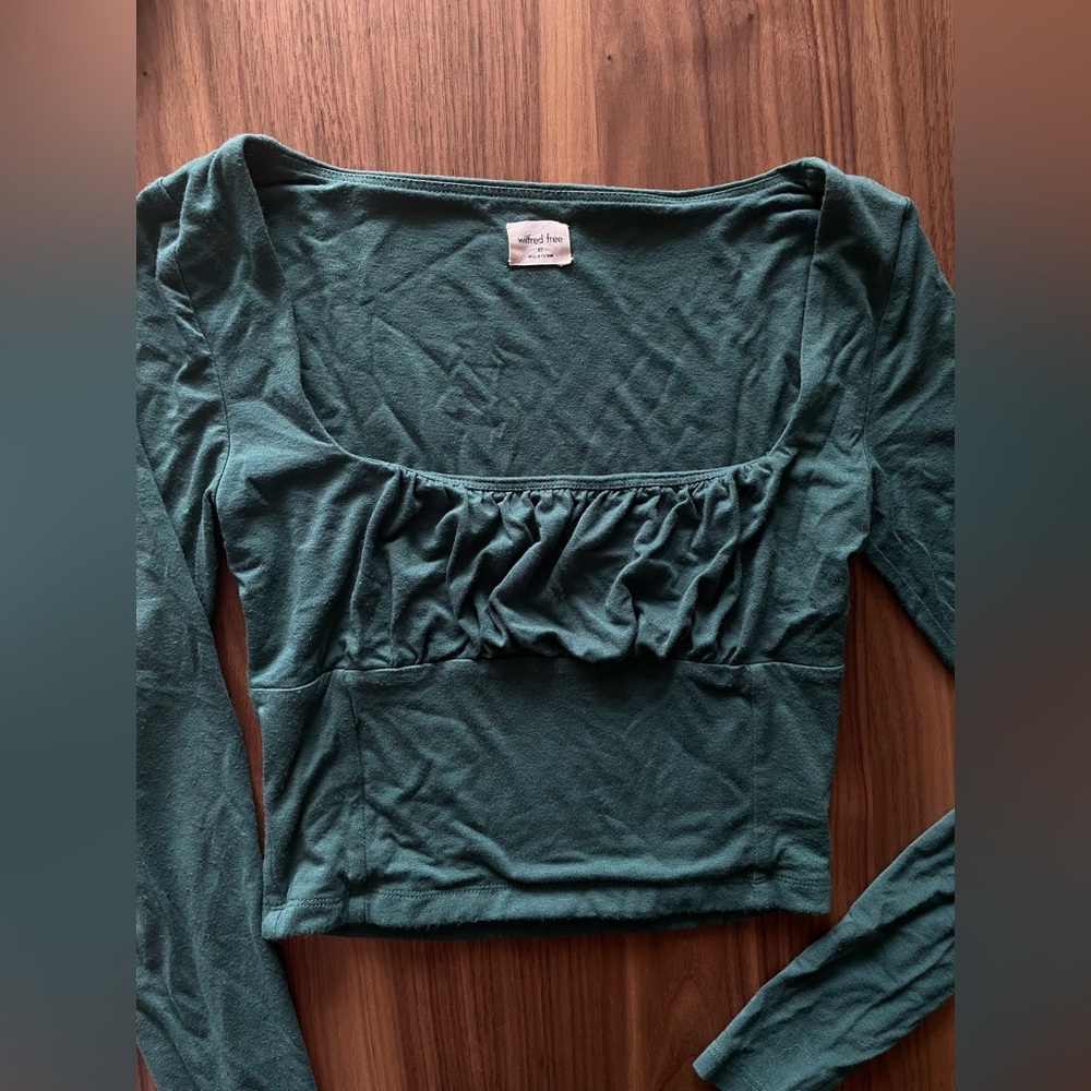 Wilfred free top